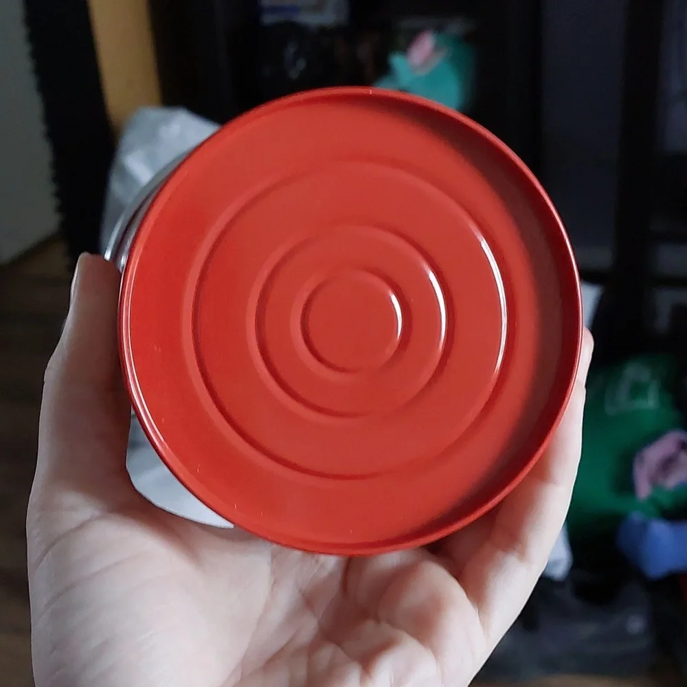 Red tin - Picture 3 of 5